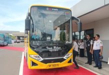 Uji Coba Trayek Bus Trans Batam Rute Nongsa-Bandara Hang Nadim-Batam Center Uji Coba Trayek Bus Trans Batam Rute Nongsa-Bandara Hang Nadim-Batam Center