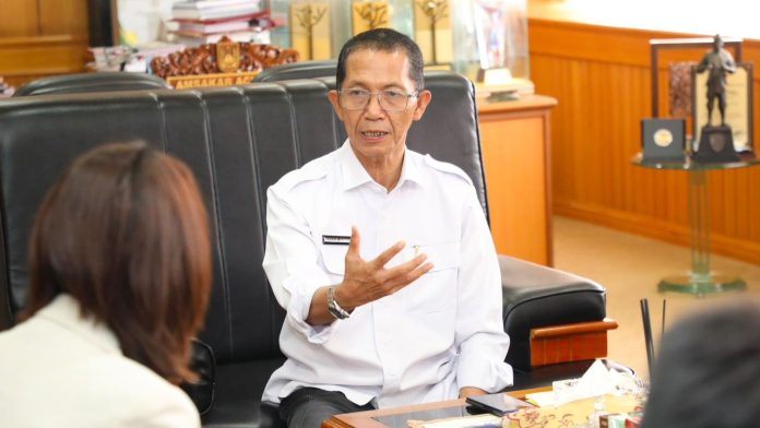 Wali Kota Batam, Amsakar Achmad dan RRT Wali Kota Batam, Amsakar Achmad dan RRT