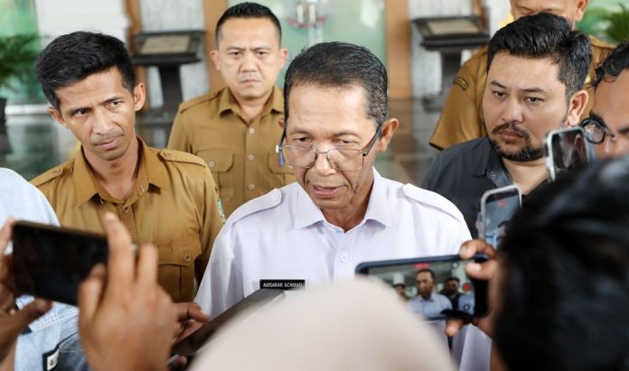 Amsakar Pastikan Keberlanjutan KSP Pasar Induk Jodoh tidak Ditentukan Satu Orang Amsakar Pastikan Keberlanjutan KSP Pasar Induk Jodoh tidak Ditentukan Satu Orang