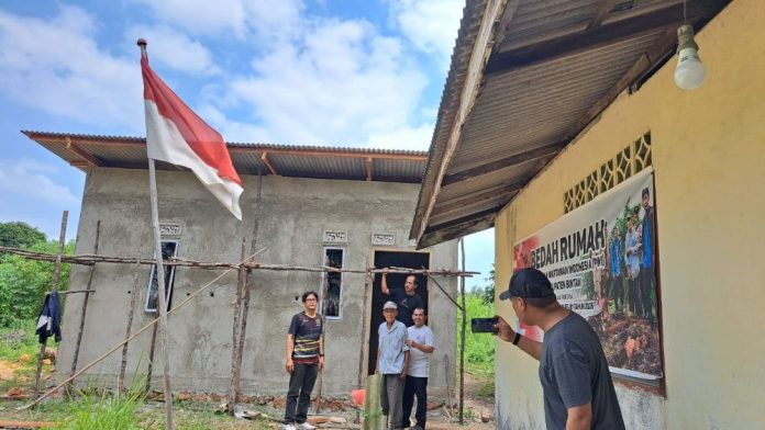 Bedah Rumah Apek Kim Leng Sudah 80 Persen, PWI Bintan Beri Kado Spesial di HUT RI Ke-81