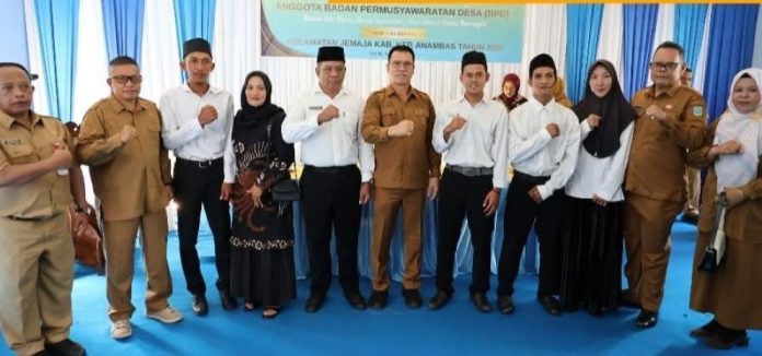Bupati Kepulauan Anambas Aneng lantik BPD Jemaja