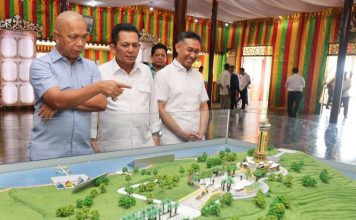 Gubernur Ansar Dampingi JAM-Intel Kejagung Jelajahi Sejarah Pulau Penyengat Gubernur Ansar Dampingi JAM-Intel Kejagung Jelajahi Sejarah Pulau Penyengat