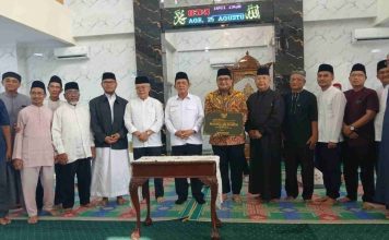 Gubernur Ansar Resmikan Masjid Ar Rahim Teluk Keriting Tanjungpinang Gubernur Ansar Resmikan Masjid Ar Rahim Teluk Keriting Tanjungpinang