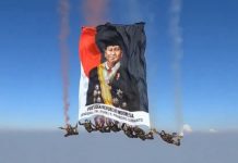 17 Penerjun Kopassus dan Kekuatan Alutsista Udara Semarakkan HUT ke-81 Kemerdekaan RI 17 Penerjun Kopassus dan Kekuatan Alutsista Udara Semarakkan HUT ke-81 Kemerdekaan RI