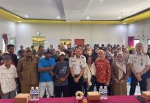 Peringati HUT RI Ke-81, Imigrasi Tanjunguban Salurkan 100 Paket Sembako Ke Nelayan Desa Teluksasah HUT RI ke-81 Imigrasi Tanjunguban