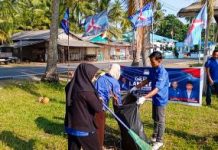 Pantai Teluk Selahang Bersih, Partai Demokrat Natuna Buktikan Kepedulian Lingkungan Lewat Gotong Royong Gotong royong Partai Demokrat Kabupaten Natuna
