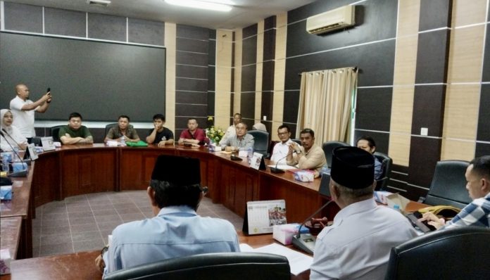 RDP oleh Komisi II DPRD Karimun pada RDP oleh Komisi II DPRD Karimun pada Rabu