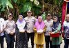 Sambangi Pulau Buru, Kapolres Karimun Salurkan Bansos dan Dorong Masyarakat Jaga Keamanan