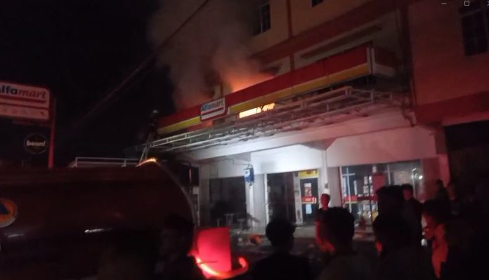 Kebakaran Alfamart Tanjunguban