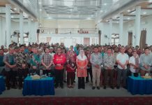 Bangkit dari Tidur Panjang, Bupati Natuna Cen Sui Lan Dorong Hilirisasi Kebun Kelapa Seluas 350 Hektare Detail Bantuan: Lebih dari Sekadar Bibit, Sebuah Ekosistem