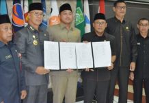 Pemkab dan DPRD Anambas Sepakati KUA-PPAS APBD 2027 Rp743,67 Miliar Pemkab dan DPRD Anambas Sepakati KUA-PPAS APBD 2027