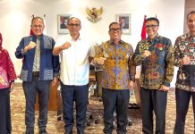 Pemprov Kepri dan KomDigi Percepat Penuntasan Blank Spot, Enam BTS Baru Dibangun di Perbatasan Pemprov Kepri dan KomDigi Percepat Penuntasan Blank Spot, Enam BTS Baru Dibangun di Perbatasan