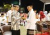 Amsakar Ajak Jemaah Teladani Rasulullah dalam Peringatan Maulid Nabi Wali Kota Batam Amsakar Achmad mengajak masyarakat menjadikan peringatan Maulid Nabi Muhammad SAW sebagai momentum untuk meneladani akhlak dan sikap Rasulullah