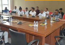 Sekda Anambas Pimpin Rapat dan Tekankan Percepatan Penanganan Gangguan Kelistrikan Sekda Anambas Pimpin Rapat dan Tekankan Percepatan Penanganan Gangguan Kelistrikan