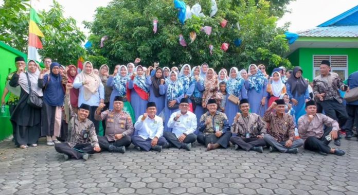 Wali Kota Tanjungpinang dan Kaum Dhuafa dan Mualaf Wali Kota Tanjungpinang