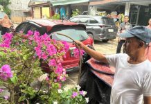 Aliran Air Kembali Lancar, Warga GMP Tahap 2 Ucap Terimakasih ke Amsakar-Li Claudia Aliran Air Kembali Lancar, Warga GMP Tahap 2 Ucap Terimakasih ke Amsakar-Li Claudia