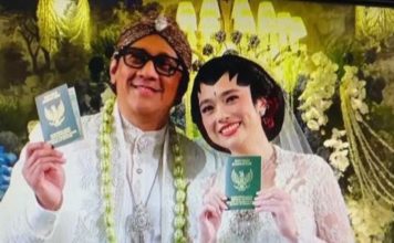 Andre Taulany Resmi Menikahi Amanda Rigby, Akad Bernuansa Jawa Andre Taulany Resmi Menikahi Amanda Rigby, Akad Bernuansa Jawa