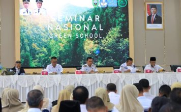 Bukan Sekadar Tanam Pohon, Wabup Pasaman Minta Kepala Sekolah Jadi Motor Sekolah Hijau Bukan Sekadar Tanam Pohon