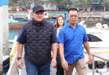 Bupati dan Wabup Anambas Sambut Kabinda Kepri di Pelabuhan Sri Siantan Bupati dan Wabup Anambas Sambut Kabinda Kepri di Pelabuhan Sri Siantan