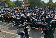 Pelayanan Parkir Pelabuhan Karimun Dibenahi, Jukir Wajib Sapa dan Tanya Pengendara