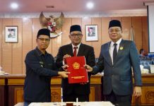 Bupati Iskandarsyah Usulkan Tiga Sektor Usaha Baru untuk Perumda BBJ Bupati Karimun Iskandarsyah,