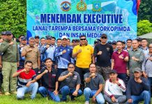 Kapolres Anambas Perkuat Sinergitas Dengan Latihan Menembak Bersama TNI Forkopimda dan Insan Pers Kapolres Anambas Latihan Menembak Bersama