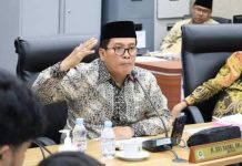 Komisi III DPRD Riau Desak Penertiban Truk Galian C Overtonase di Kampar Ketua Komisi III DPRD Provinsi Riau, Edi Basri, SH MSi