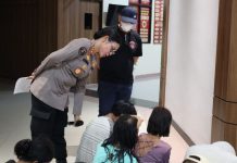 Hasil Razia di Kampung Madani, 108 Orang Positif dan Polda Kepri Siapkan Asesmen Rehabilitasi Kronologi Polda Kepri Amankan 114 Orang dalam Razia di Kampung Madani Batam