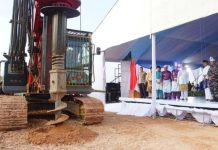 Mendagri Tito Resmikan Pembangunan Museum dan Monumen Bahasa Nasional di Pulau Penyengat Mendagri Tito Resmikan Pembangunan Museum dan Monumen Bahasa Nasional di Pulau Penyengat