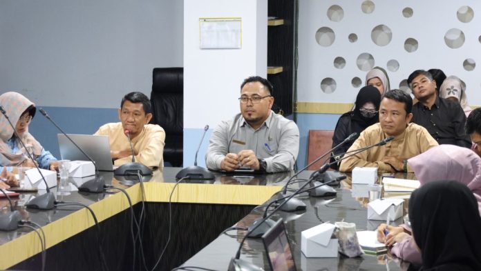 Pemkab Bintan Perkuat Keterbukaan Informasi Publik, Diskominfo Gelar Monev 2026 Pemkab Bintan Perkuat Keterbukaan Informasi Publik, Diskominfo Gelar Monev 2026