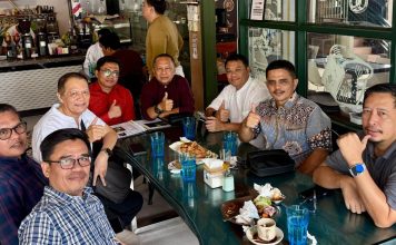 Ketua DPP Iluni UNP Nadirman Dorong Iluni UNP Kepri Gelar Muswil Sebelum Akhir Tahun 2026 Ketum Nadirman, hadir juga Ketua Harian Iluni UNP Kepri Eri Syahrial, SPd, MPd, Ketua Iluni FT UNP Kepri Drs. Dedi Novera, Pengurus DPP Iluni UNP Pusat Drs. H. Armon Bahar, M.PdT, dan Pengurus DPW Iluni UNP Kepri Hendra Debeni, S.Pd., M.Pd serta Dedy Suwadha SPd, Humas Iluni UNP Kepri.