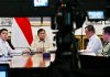 Erupsi Anak Krakatau Menurun, Pemerintah Percepat Pemulihan Penerbangan dan Siapkan OMC Presiden Prabowo saat memimpin rapat terbatas