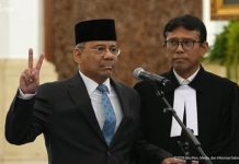 Profil Singkat Menteri Keuangan Suahasil Nazara yang Dilantik Presiden Prabowo Gantikan Purbaya Profil Singkat Menteri Keuangan Suahasil Nazara yang Dilantik Presiden Prabowo Gantikan Purbaya