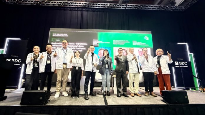Tampil di Tech Week Singapore 2026