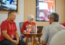 Telkomsel Rayakan Hari Pelanggan Nasional 2026, Manajemen Turun Langsung Layani Pelanggan di Sumatera Telkomsel Rayakan Hari Pelanggan Nasional 2026