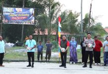 Servis Perdana Sekda Bintan Buka Turnamen Bola Volly Antar RW Cup V di Sebong Lagoi Turnamen Bola Volly semi open antar RW Cup V Desa Sebong Lagoi
