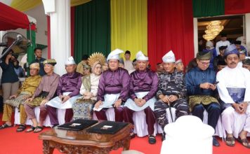Kapolda dan Jajaran Polda Kepri Raih Penghargaan di Hari Jadi ke-24 Kepri Upacara Peringatan Hari Jadi ke-24 Provinsi Kepulauan Riau Tahun 2026