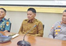 Wabup Anambas Matangkan Transportasi Rombongan Presiden RI untuk Peresmian RSUD Tarempa Wabup Anambas Matangkan Transportasi Rombongan Presiden RI untuk Peresmian RSUD Tarempa
