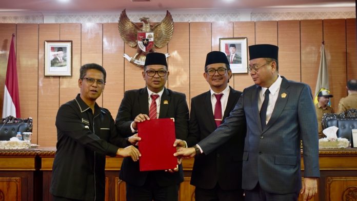 Proyeksi KUPA-PPAS Perubahan 2026, disampaikan langsung oleh Bupati Karimun Proyeksi KUPA-PPAS Perubahan 2026, disampaikan langsung oleh Bupati Karimun