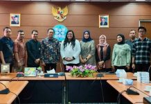 BP Batam Dukung Upaya Dewan Pers Wujudkan Tata Kelola Jurnalisme dengan Kode Etik Jurnalistik Badan Pengusahaan (BP) Batam mengunjungi Kantor Dewan Pers