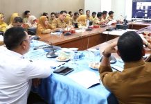 Bupati Anambas Pimpin Rapat Evaluasi Realisasi Fisik dan Keuangan Tahun Anggaran 2026 Bupati Anambas Pimpin Rapat Evaluasi Realisasi Fisik dan Keuangan Tahun Anggaran 2026