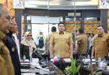Bupati Bintan Pimpin Rakor FKPD, Perkuat Kesiapan Pilkades 2026 Bupati Bintan Roby Kurniawan memimpin Rapat Pilkades