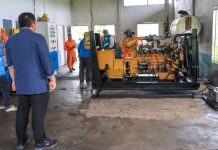 Bupati Roby Tinjau Kelistrikan Pulau Mapur, Dorong Peningkatan Layanan hingga 24 Jam Bupati Roby Tinjau Kelistrikan Pulau Mapur