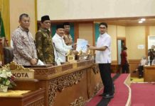 DPRD Batam Sepakati 11 Ranperda 2027, Drainase Terintegrasi Dibahas Semester I DPRD Batam Sepakati 11 Ranperda 2027, Drainase Terintegrasi Dibahas Semester I