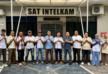Berujung Damai, KC FSPMI Karimun Batalkan Rencana Aksi Unjuk Rasa di Polres Konsulat Cabang FSPMI Kabupaten Karimun membatalkan aksi unjuk rasa