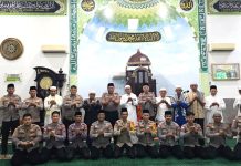 Jumat Keliling di Anambas, Wakapolres Ajak Masyarakat Perkuat Iman dan Jaga Kamtibmas Jumat Keliling di Anambas, Wakapolres Ajak Masyarakat Perkuat Iman dan Jaga Kamtibmas