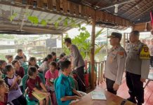Kapolresta Tanjungpinang Kombes Indra Ranu Sarapan Bersama 60 Anak di Pondok Baca Tanjung Unggat