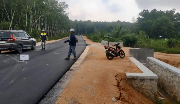 PPK Klarifikasi Dugaan Ketidaksesuaian Proyek Jala Pengerjaan proyek jalan SP Mutiara-Parit Lapis, Kabupaten Karimun