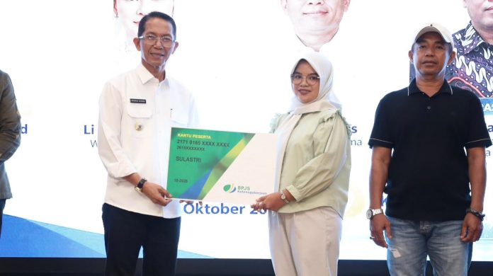 Pembiayaan Subsidi Margin BRK Syariah Tembus Rp1,1 Miliar Pembiayaan Subsidi Margin BRK Syariah Tembus Rp1,1 Miliar