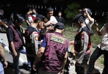 Polisi Bersama Masyarakat, Polres Anambas Gelar Patroli Serentak Cegah Narkoba dan Gangguan Kamtibmas Polres Anambas Gelar Patroli Serentak Cegah Narkoba dan Gangguan Kamtibmas